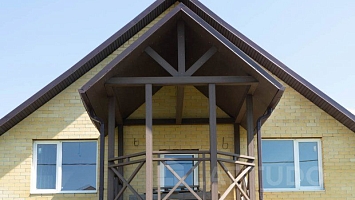 Балкон на эркере - металлокаркас, ограждения, крыша